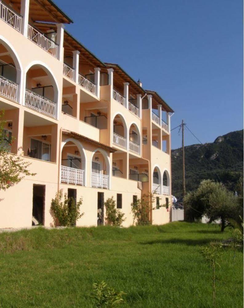 Lido Sofia Aparthotel 3*